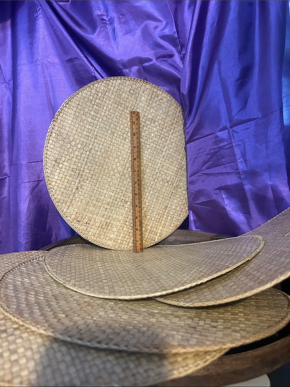 Woven Round Straw Placemats - Natural Tan 5 piece set